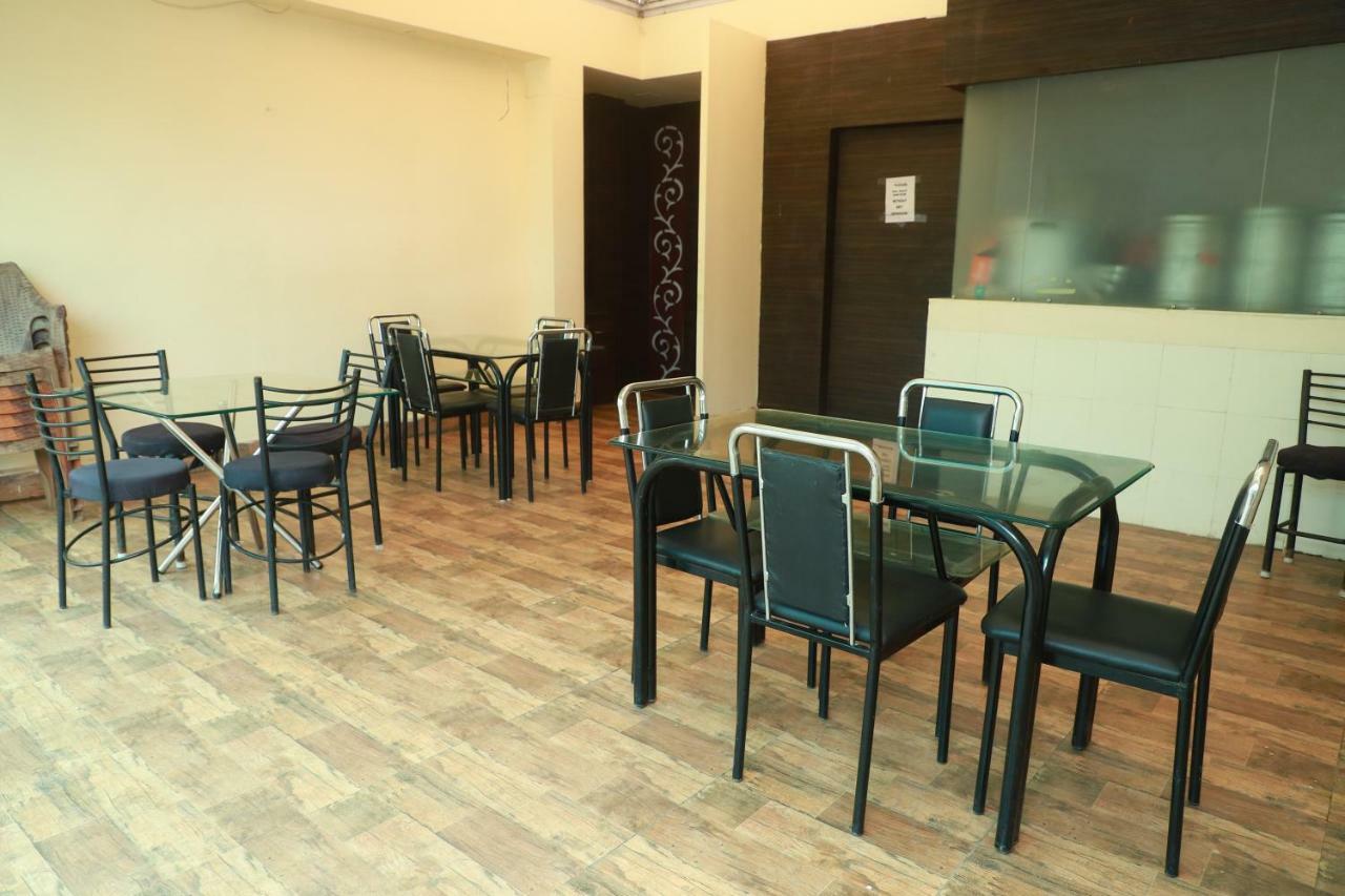 Hotel Suryodaya Ujjain Exterior foto