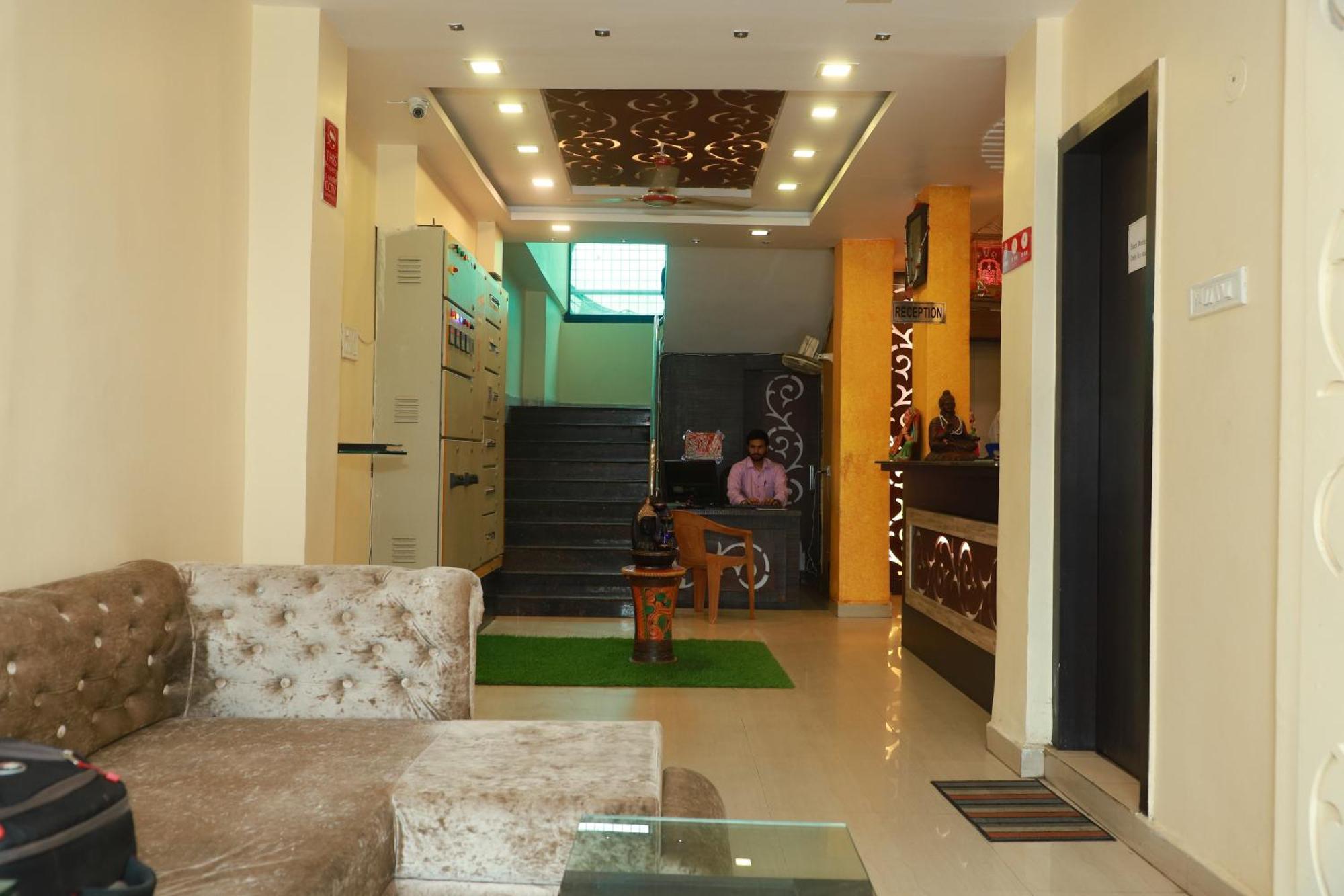 Hotel Suryodaya Ujjain Exterior foto